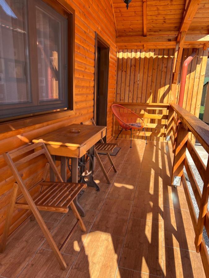 Riverside Woodhouses Praid Exterior photo
